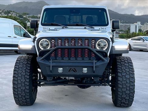 Used 2020 Jeep Gladiator Rubicon AWD/4WD image 6