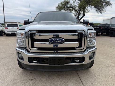 Used 2013 Ford F250 Lariat w/ Lariat Ultimate Pkg AWD/4WD image 2