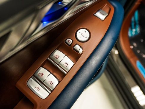 Used 2024 BMW XM image 29