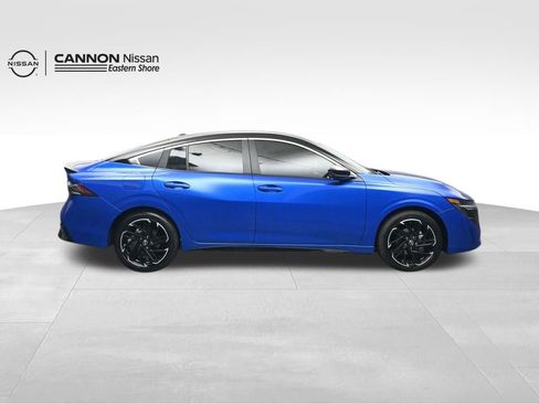 New 2026 Nissan Sentra SR FWD image 6