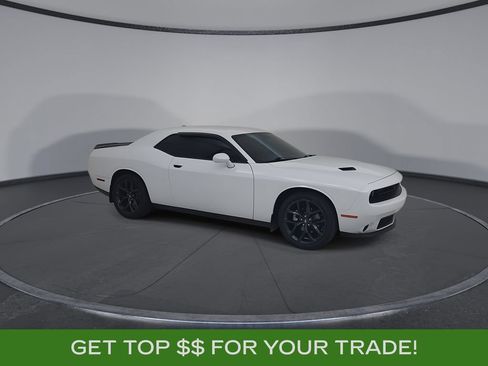 Used 2022 Dodge Challenger SXT w/ Blacktop Package RWD image 2