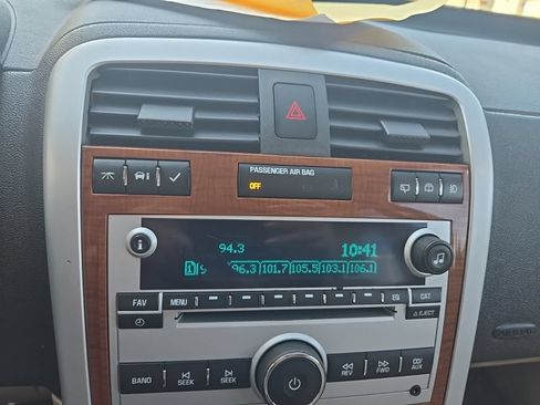 Used 2009 Chevrolet Equinox LT w/ LT Preferred Equipment Group FWD image 17