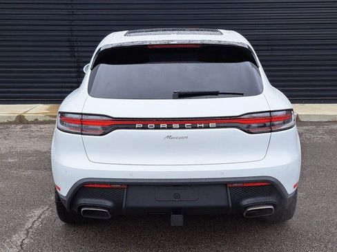Used 2026 Porsche Macan AWD/4WD image 6