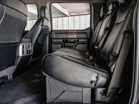 Used 2019 Ford F250 Lariat w/ Lariat Ultimate Package AWD/4WD image 36