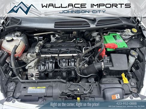 Used 2012 Ford Fiesta SES FWD image 40