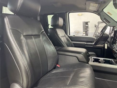 Used 2014 Ford F350 Lariat image 33