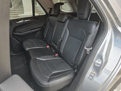 Used 2015 Mercedes-Benz ML 350 2WD image 76