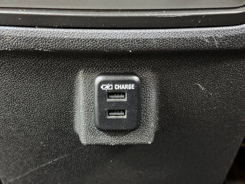 Used 2016 GMC Acadia Denali AWD/4WD image 30