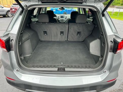 Used 2023 Chevrolet Equinox LT image 6