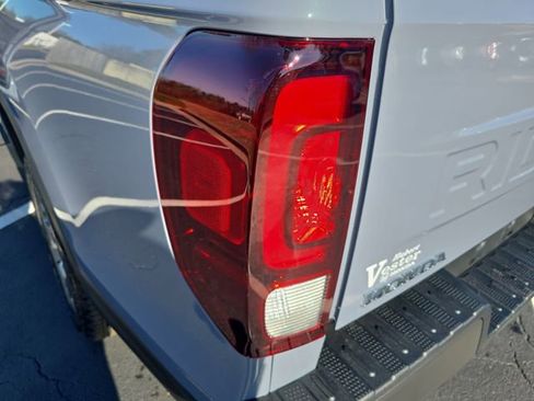 New 2026 Honda Ridgeline RTL image 36
