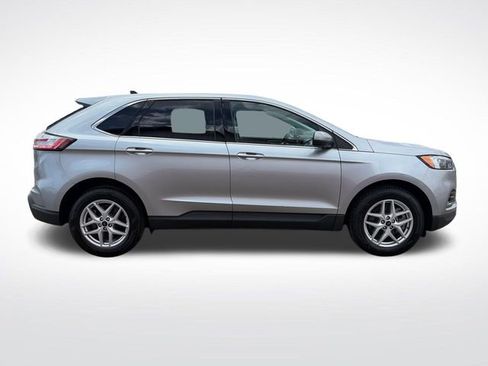 Used 2023 Ford Edge SEL AWD/4WD image 9