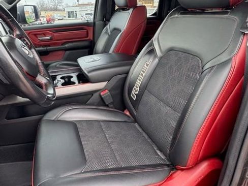Used 2019 RAM 1500 Rebel AWD/4WD image 11