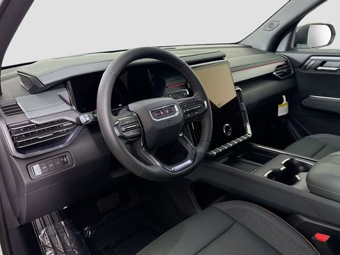 Used 2026 GMC Acadia AT4 image 9