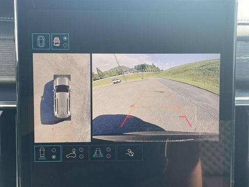 Certified 2024 GMC Acadia Denali image 22