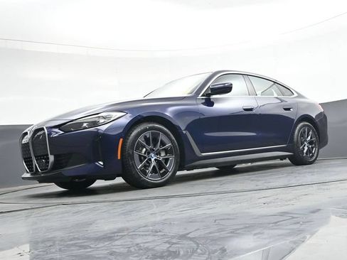 Used 2023 BMW i4 eDrive35 RWD image 43