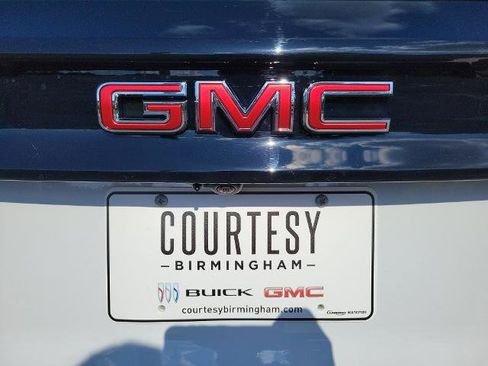 New 2026 GMC Acadia Elevation w/ Elevation Premium Package image 28