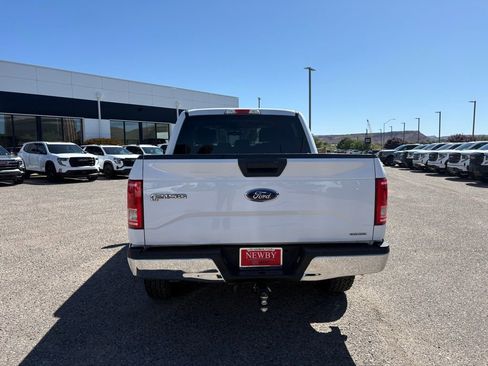 Used 2016 Ford F150 XLT AWD/4WD image 4