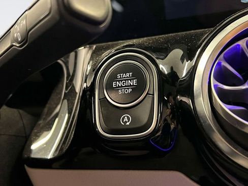 Certified 2023 Mercedes-Benz GLA 250 4MATIC image 30