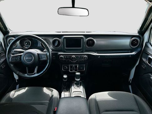 Used 2022 Jeep Wrangler Unlimited Sport AWD/4WD image 17