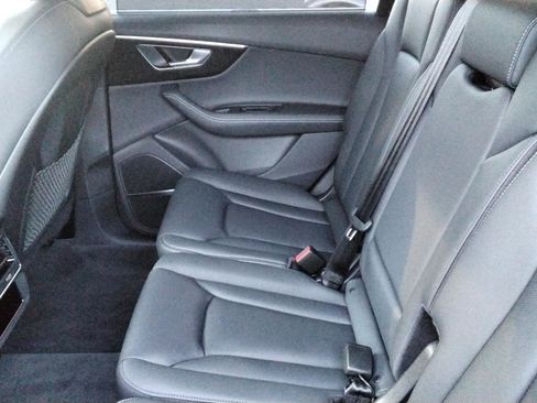 New 2026 Audi Q7 Premium Plus image 18