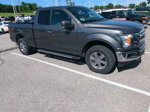 Used 2018 Ford F150 XLT w/ Equipment Group 302A Luxury AWD/4WD image 10