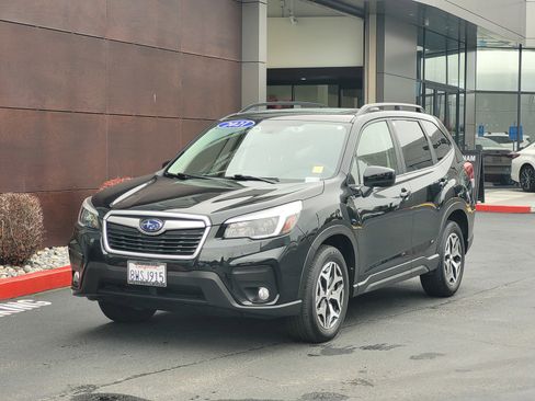 Used 2021 Subaru Forester Premium w/ Popular Package #1 image 8