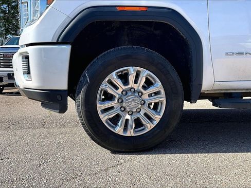 Used 2020 GMC Sierra 2500 Denali w/ Denali Ultimate Package AWD/4WD image 2