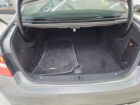 Used 2010 Mercedes-Benz E 350 Sedan w/ Premium 1 Pkg image 13