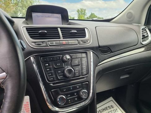 Used 2015 Buick Encore FWD image 29