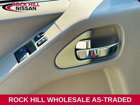 Used 2012 Nissan Frontier SV RWD image 18