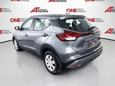 Used 2023 Nissan Kicks S image 5