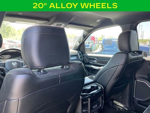 Used 2022 RAM 1500 Laramie AWD/4WD image 6