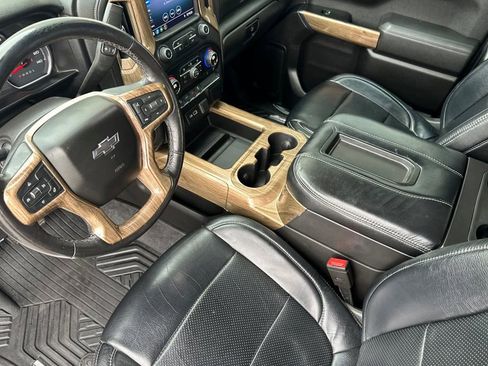 Used 2021 Chevrolet Silverado 1500 LT Trail Boss AWD/4WD image 10