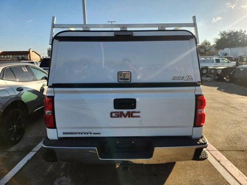 Used 2019 GMC Sierra 1500 Limited w/ Sierra Convenience Package image 5
