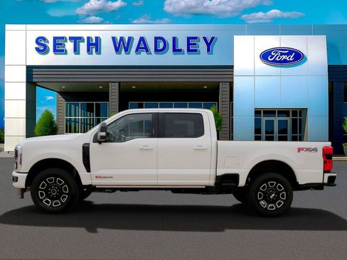 New 2026 Ford F250 Platinum AWD/4WD image 3