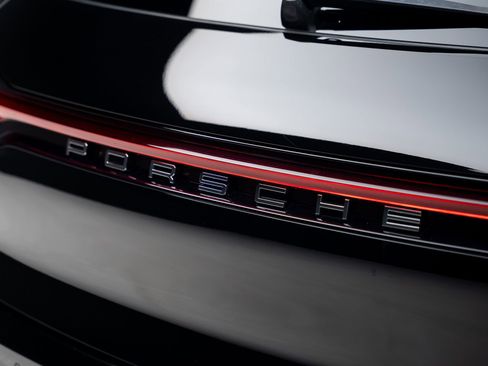 Used 2022 Porsche Macan S image 29