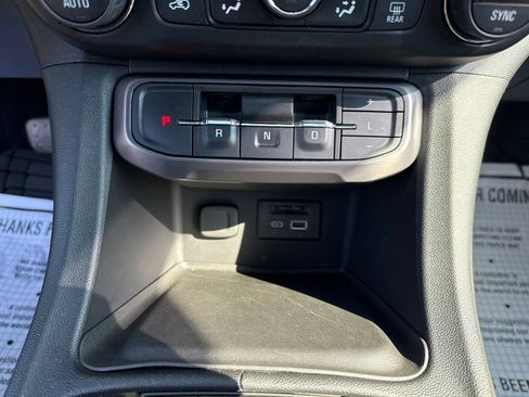 Used 2020 GMC Acadia AT4 w/ Driver Alert Package II AWD/4WD image 24