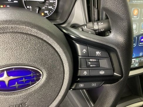 Used 2024 Subaru Crosstrek 2.0i Premium image 29