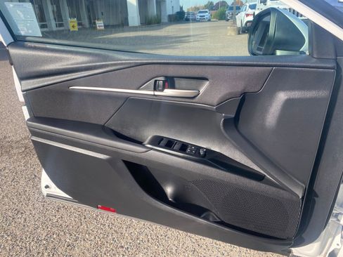 Used 2025 Toyota Camry LE image 20