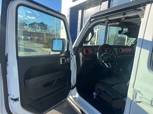 Used 2020 Jeep Wrangler Unlimited Rubicon w/ Dual Top Group image 15
