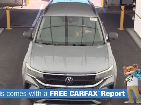 Used 2024 Volkswagen Taos S image 2