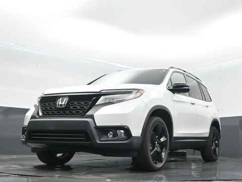 Certified 2020 Honda Passport Elite image 8
