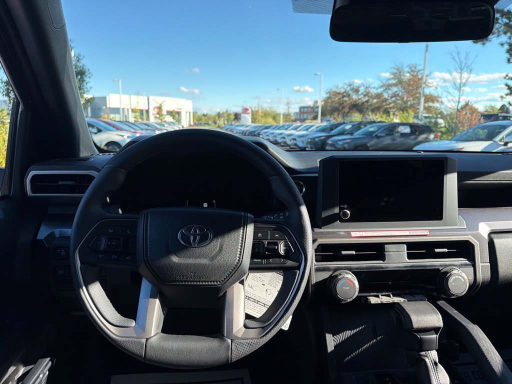 Used 2026 Toyota 4Runner SR5 AWD/4WD image 22