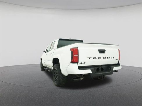 New 2026 Toyota Tacoma SR5 image 40