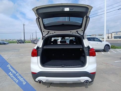 Used 2022 BMW X1 sDrive28i w/ Convenience Package image 9