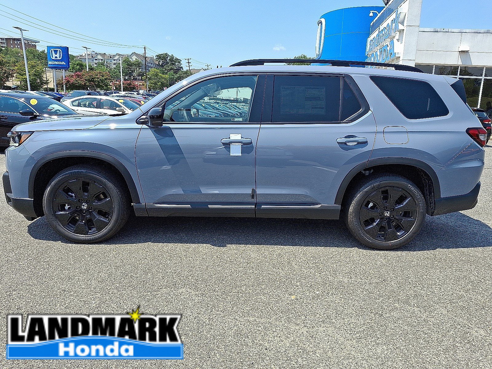 New 2026 Honda Pilot Black Edition image 5