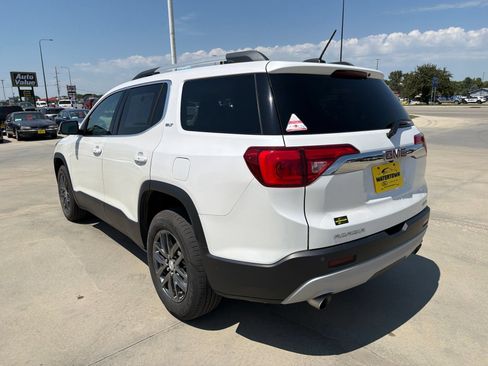 Used 2019 GMC Acadia SLT AWD/4WD image 6