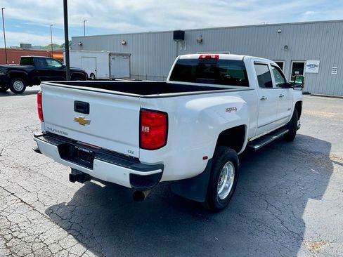 Used 2016 Chevrolet Silverado 3500 High Country w/ Duramax Plus Package AWD/4WD image 18