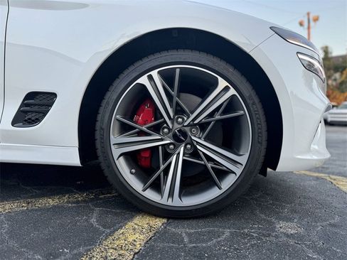 New 2025 Genesis G70 3.3T Advanced w/ Sport Prestige Package image 12