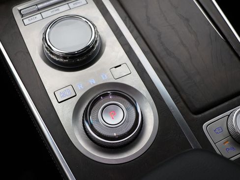 Used 2024 Genesis GV80 3.5T image 25